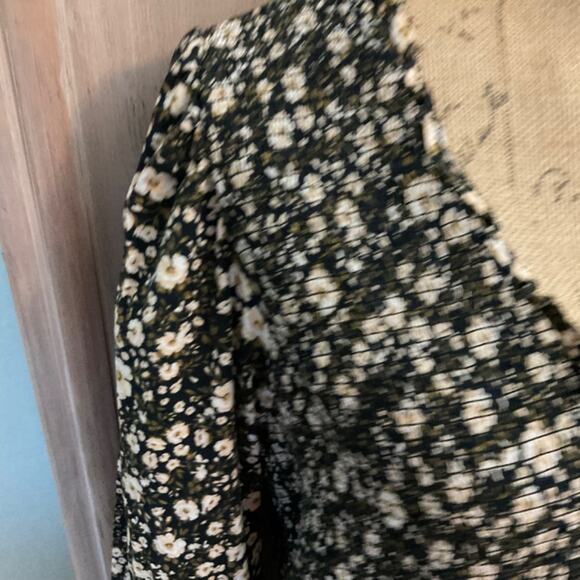 Old Navy Fit & Flare Smocked ditzy Floral Maxi Dress XL Cottage Prairie hippie - Picture 12 of 15